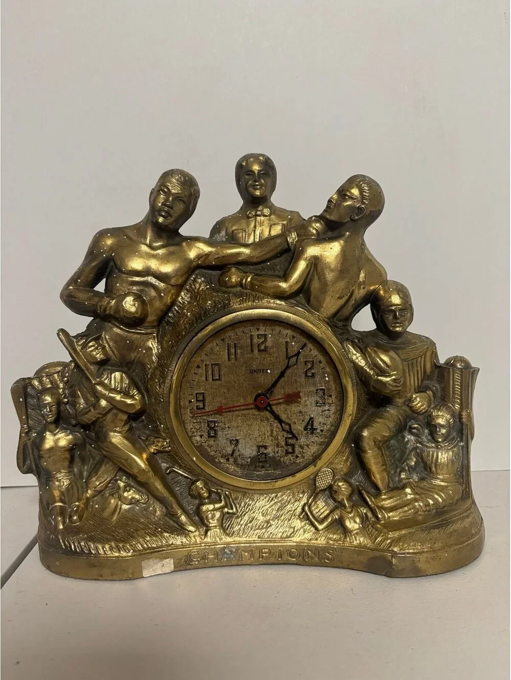 GOLDEN AGE BOXING CHAMPIONSHIP CLOCK-LOUIS, SCHMELING, BABE RUTH,RED GRANGE, ETC